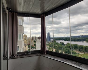 Legalize the connection of a balcony to an apartment