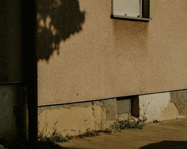 Soil Settlement Near the Foundation: Causes, Dangers, and Repair Methods