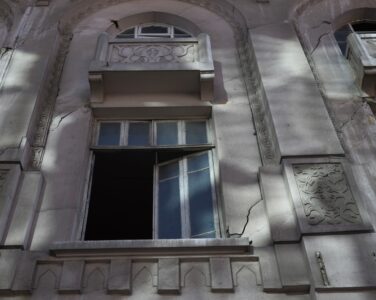 Cracks Around Windows on the Facade: Possible Causes and Repair Methods
