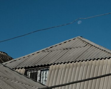 Roof Joint Leaks: How to Identify the Problem