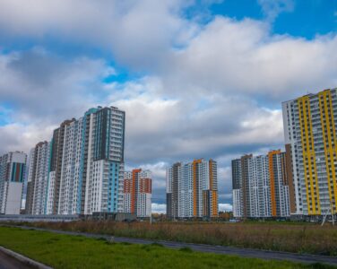 Приемка квартиры от застройщика в Ворзеле: профессиональный аудит недвижимости