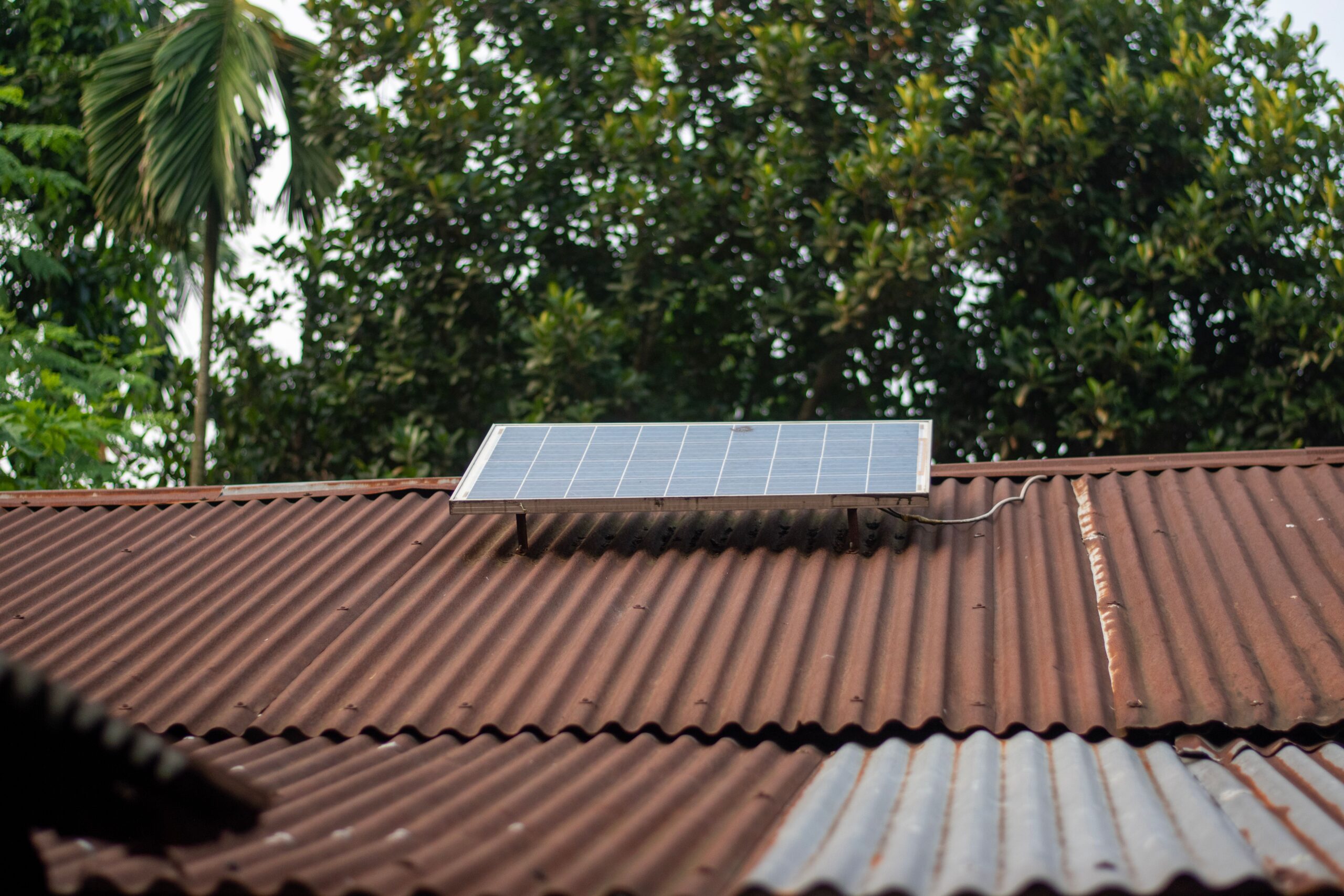 How to Check a Roof Before Installing an SPP: A Step-by-Step Guide for Homeowners