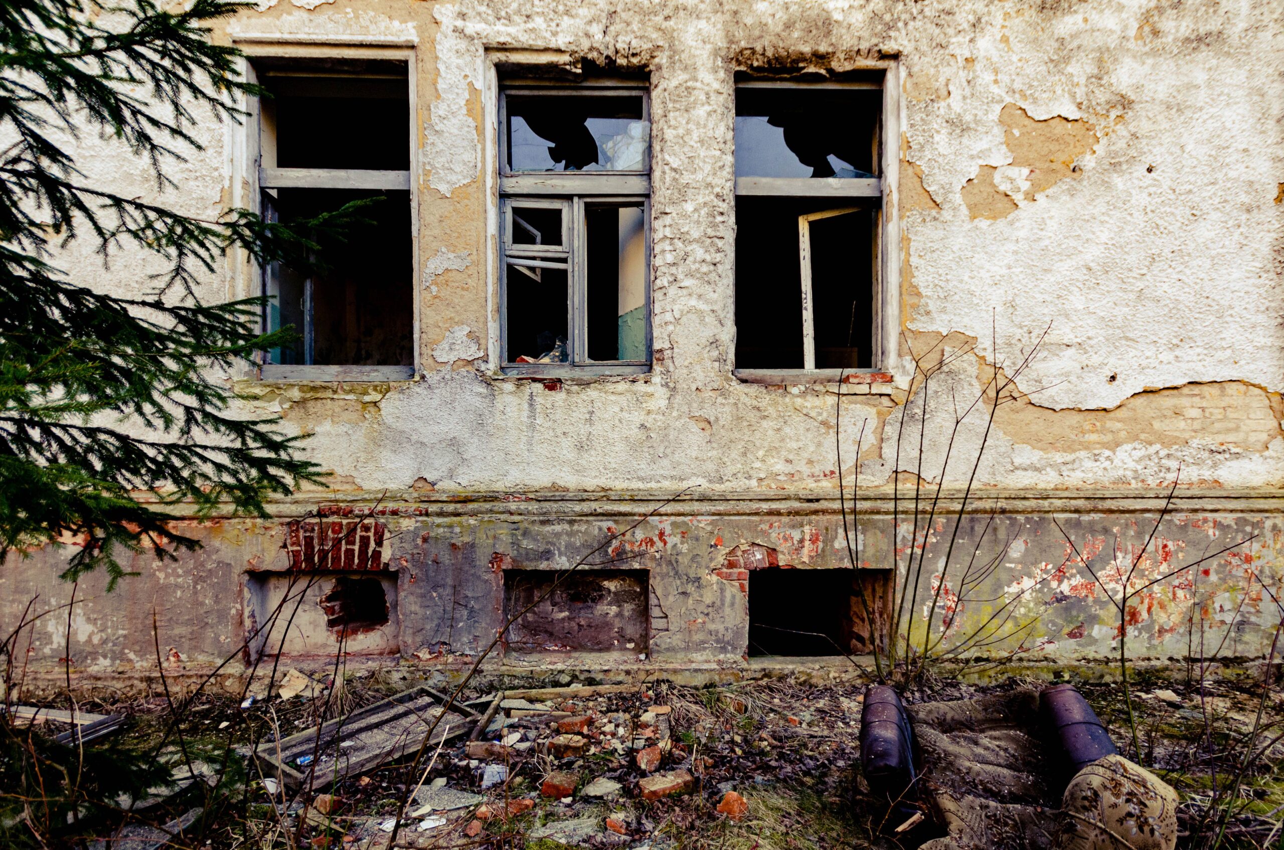 Inspection of Destroyed Real Estate in Dnipro: Damage Diagnostics and Assessment of Recovery Prospects