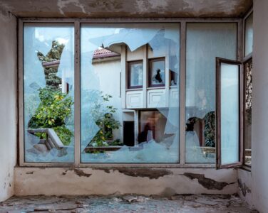 Обстеження зруйнованої нерухомості в Чернівцях: шлях до відновлення після руйнівних атак