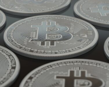Top 5 Countries to Buy Real Estate with Cryptocurrency: Jurisdictions, Conditions, and Technical Oversight
