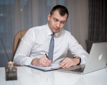 Купівля нерухомості в Чернівцях: гід для іноземного покупця