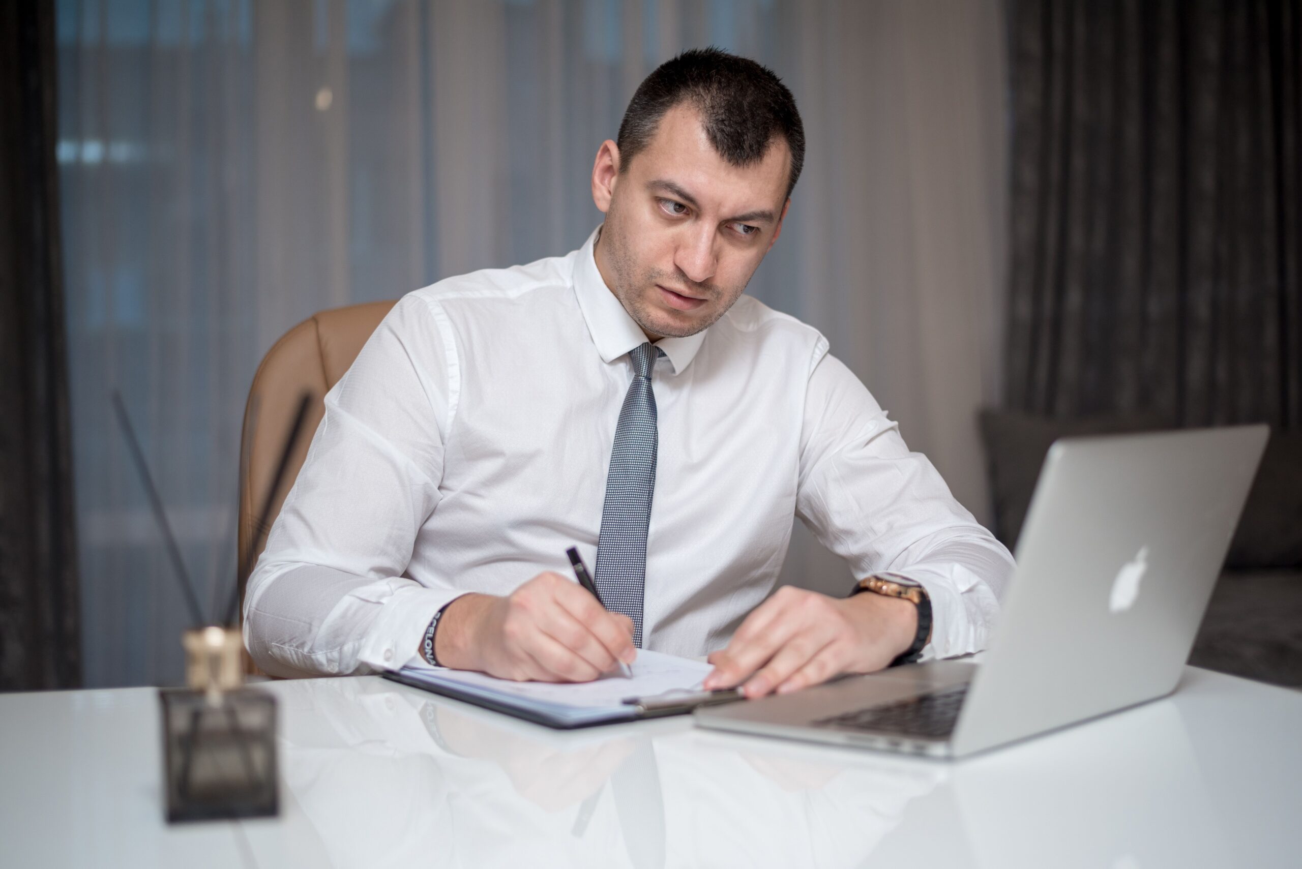 Купівля нерухомості в Чернівцях: гід для іноземного покупця
